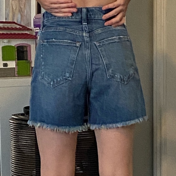 Abercrombie & Fitch The Dad Short High Rise - Picture 9 of 9